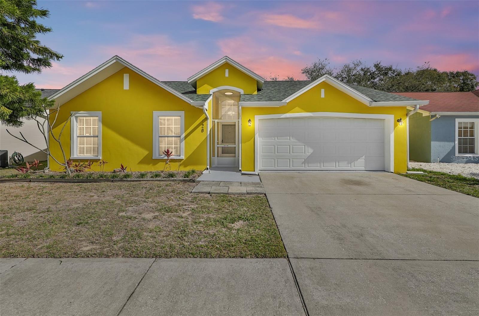 128 LOOKOUT DR, APOLLO BEACH, FL