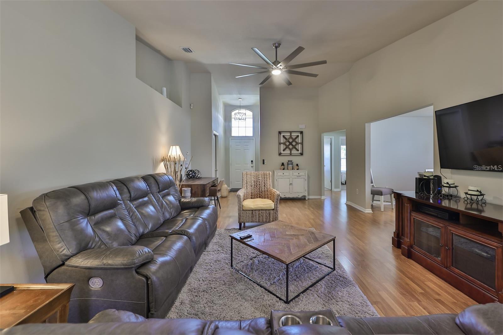 128 LOOKOUT DR, APOLLO BEACH, FL — photo 5