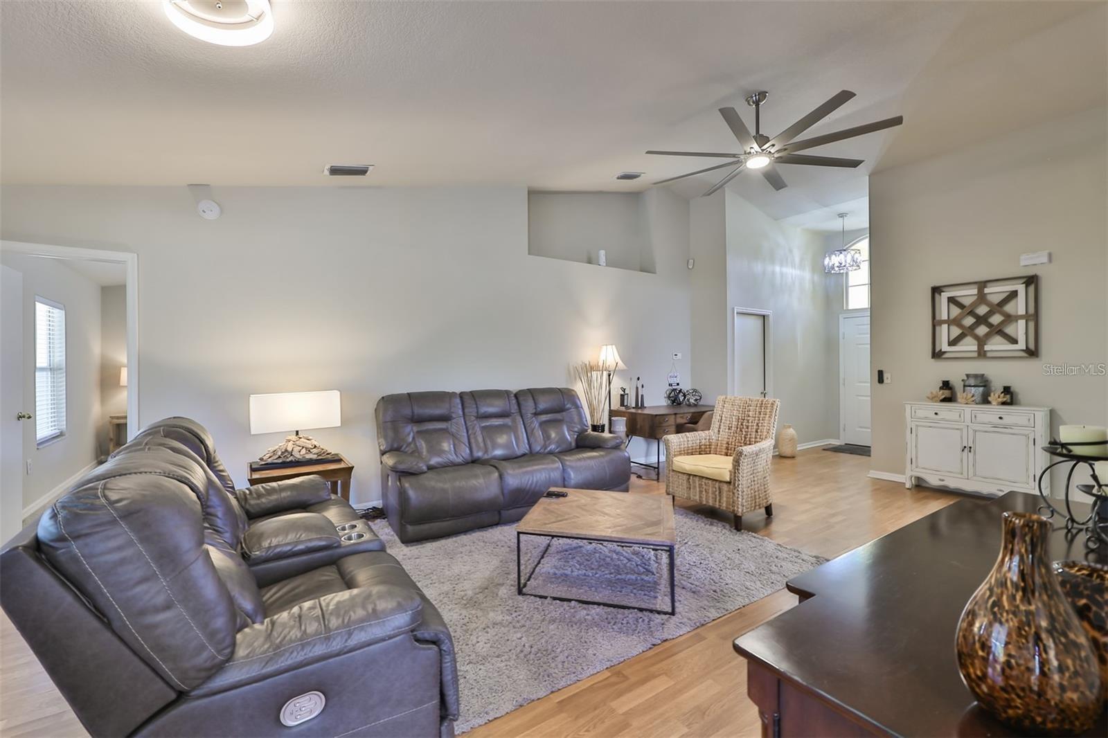 128 LOOKOUT DR, APOLLO BEACH, FL — photo 8