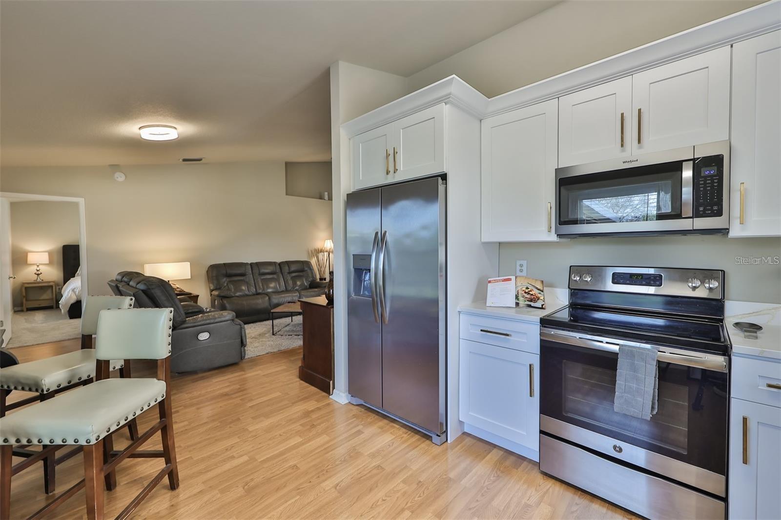 128 LOOKOUT DR, APOLLO BEACH, FL — photo 16