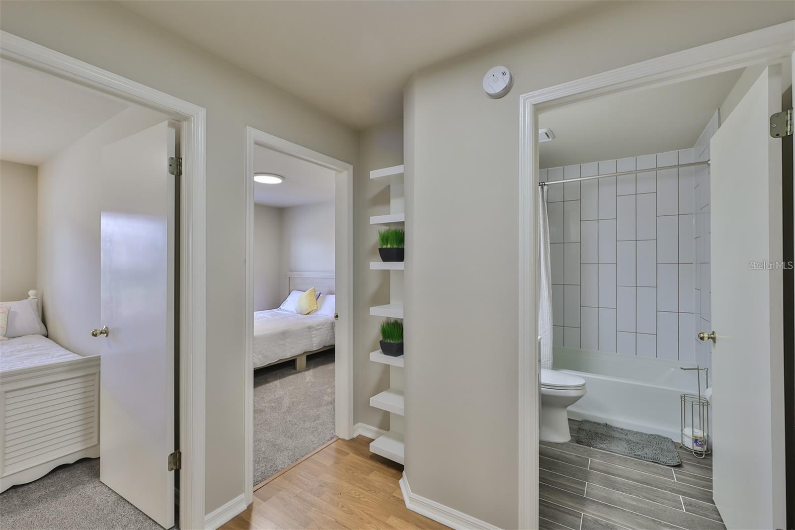 128 LOOKOUT DR, APOLLO BEACH, FL — photo 22