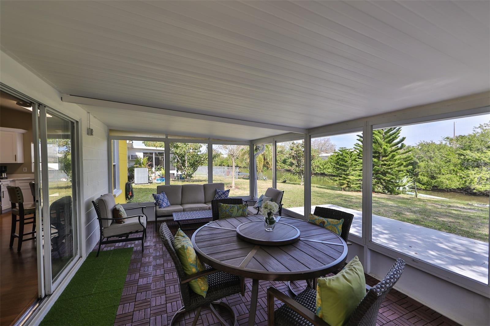 128 LOOKOUT DR, APOLLO BEACH, FL — photo 27