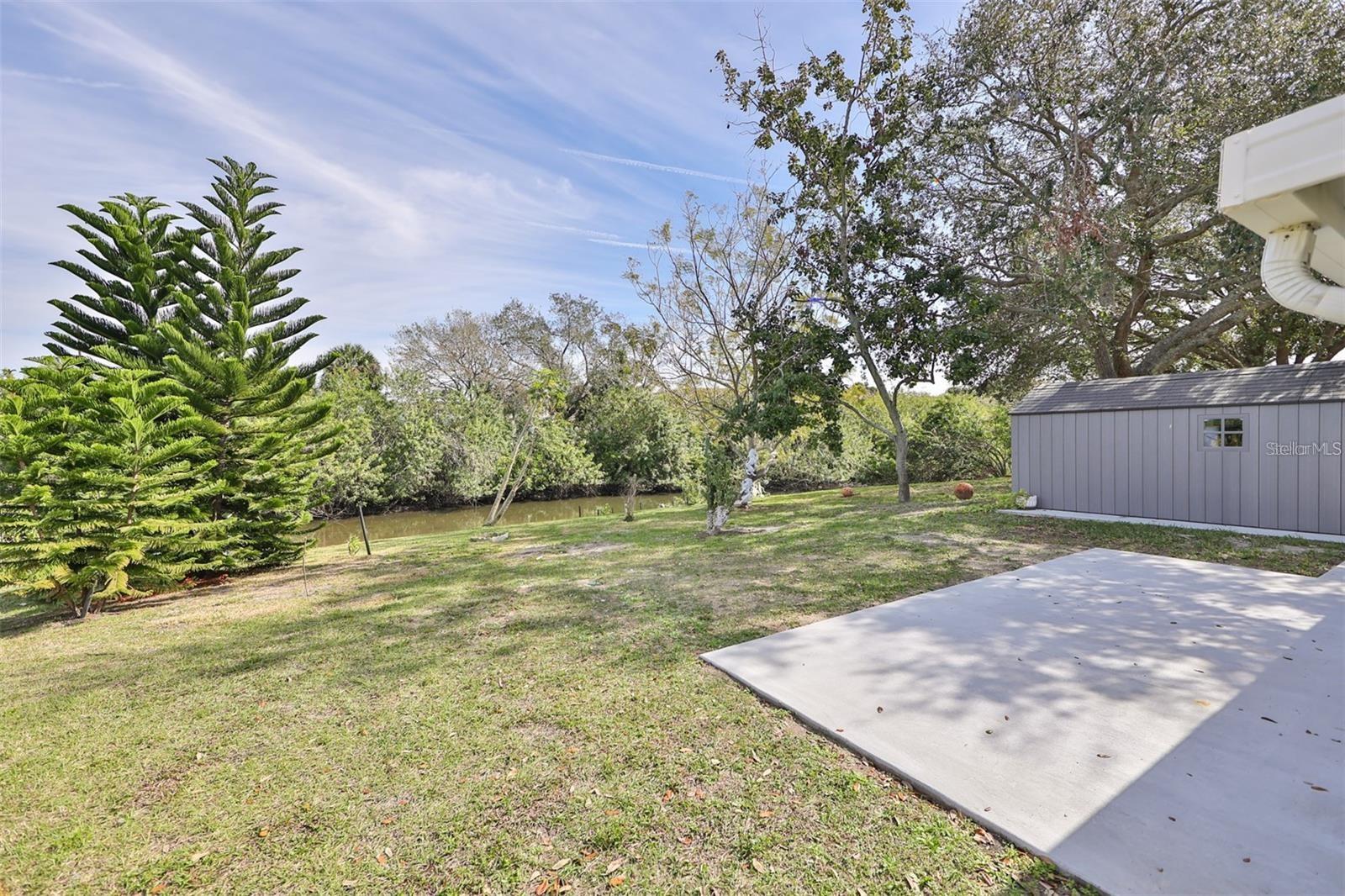 128 LOOKOUT DR, APOLLO BEACH, FL — photo 35
