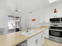 4326 HAMMERSMITH DR — photo 22