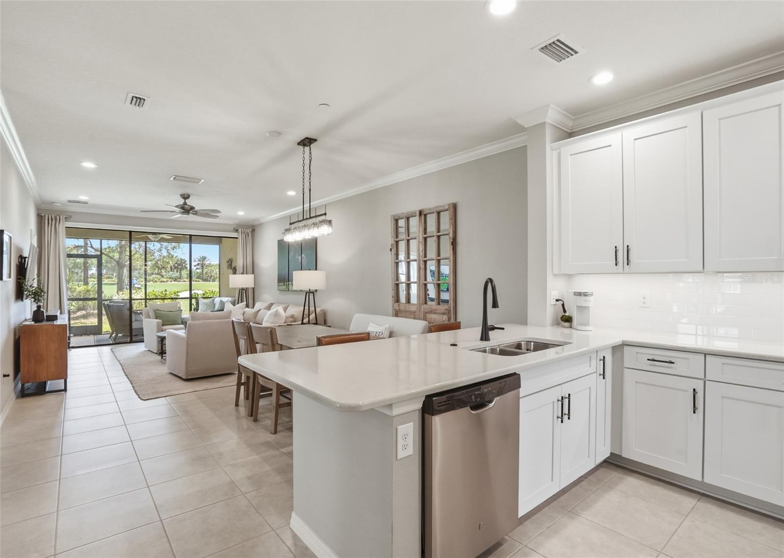 12720 SORRENTO WAY #101, BRADENTON, FL — photo 4