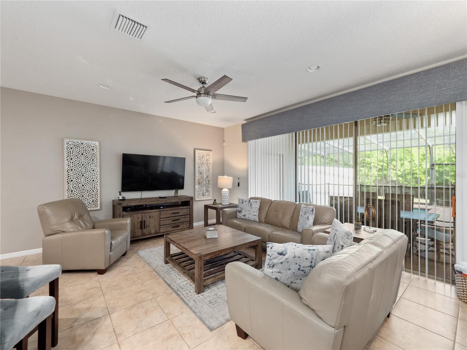 8867 GENEVE CT, KISSIMMEE, FL — photo 9