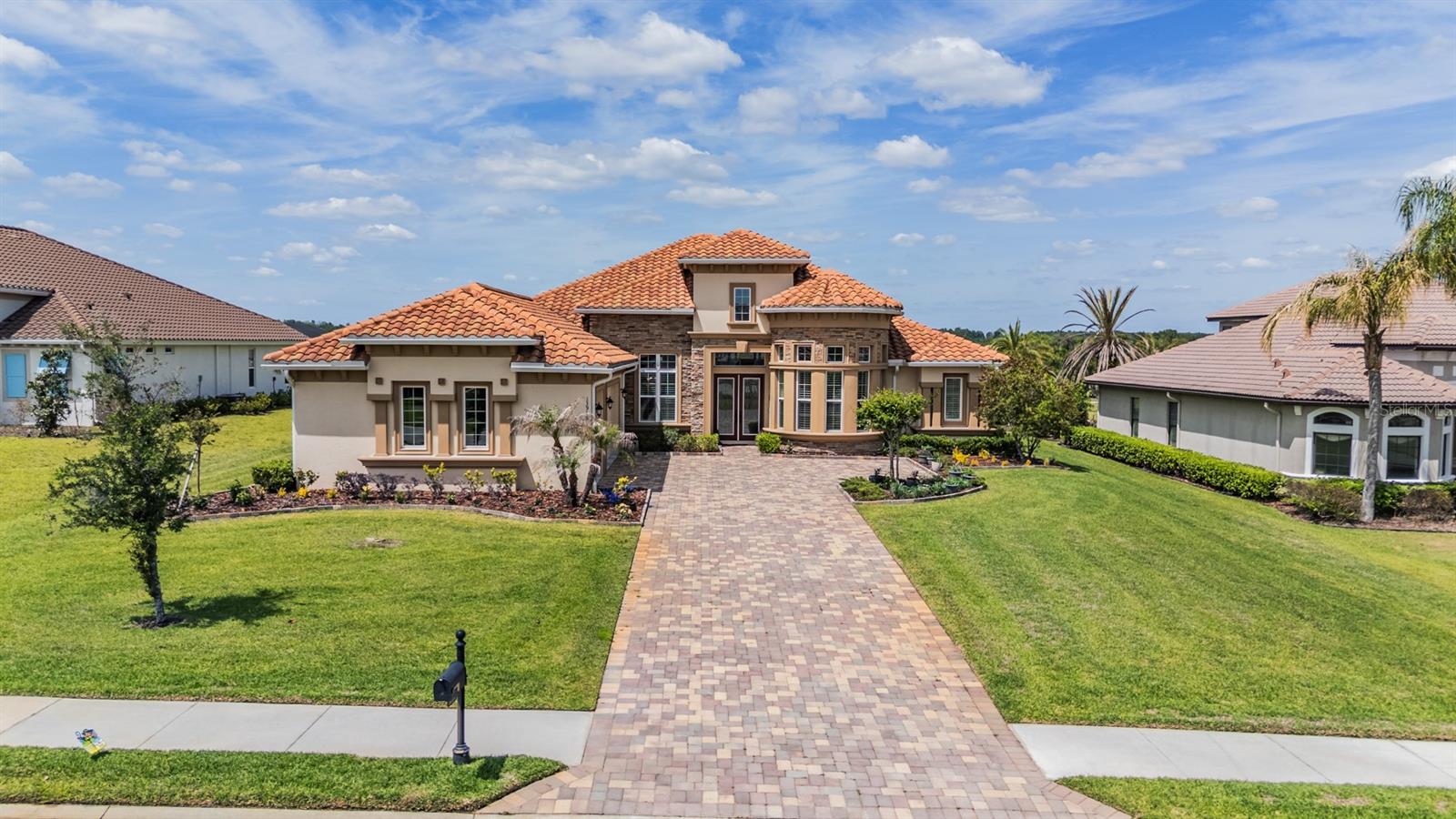 13915 CARRYBACK DR, DADE CITY, FL
