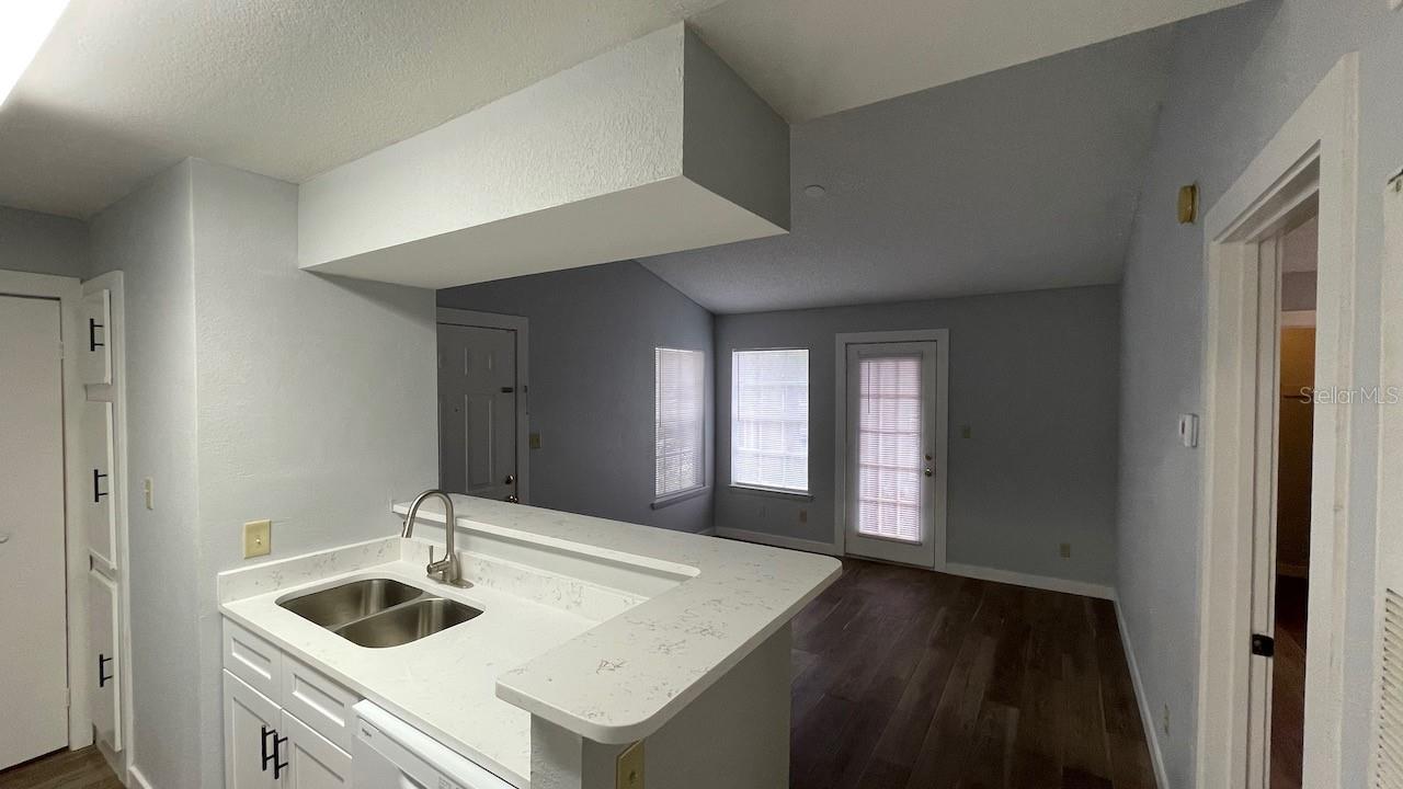 4225 THORNBRIAR LN #201, ORLANDO, FL — photo 3