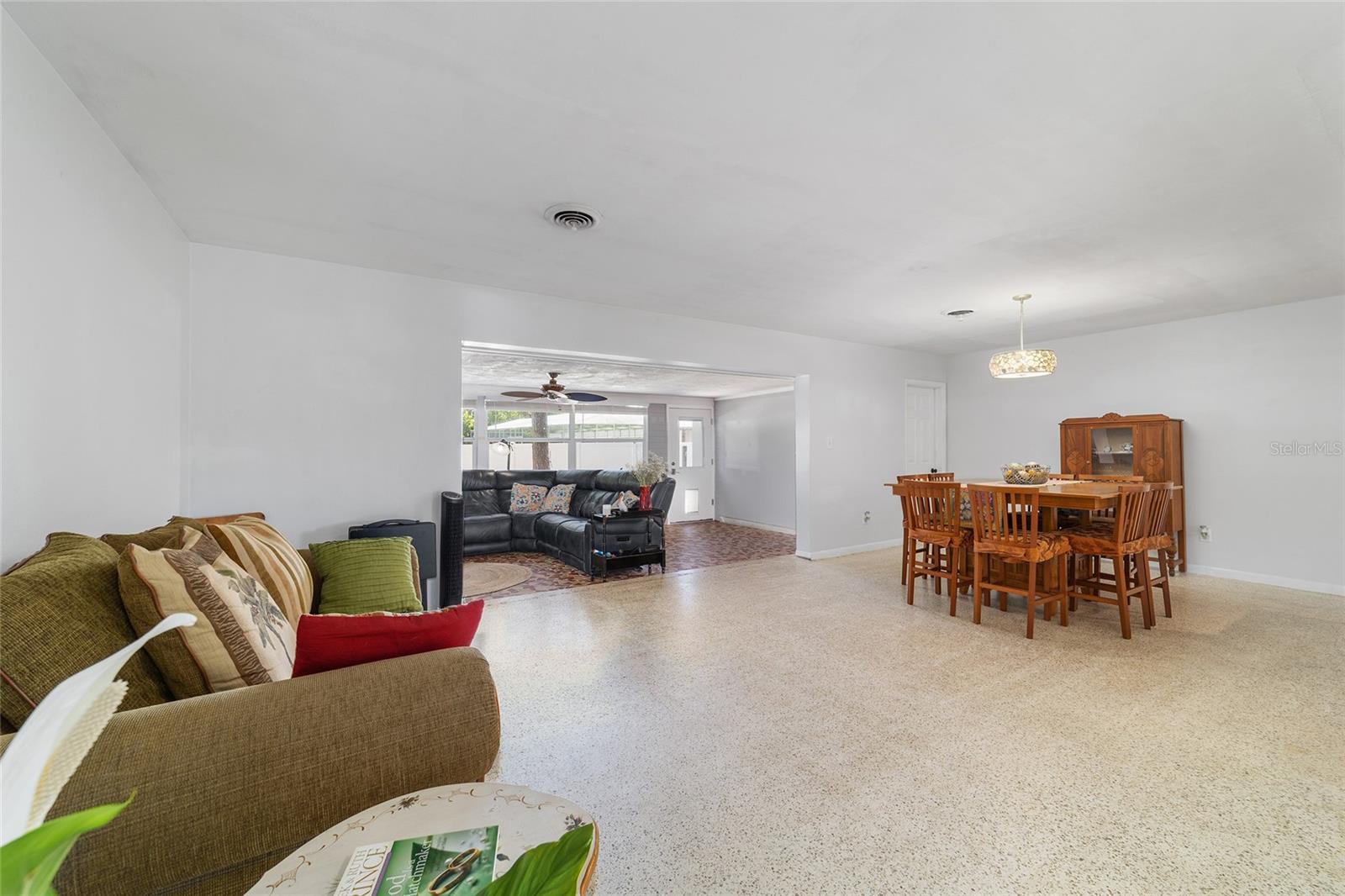 219 SE 20TH TER, OCALA, FL — photo 25