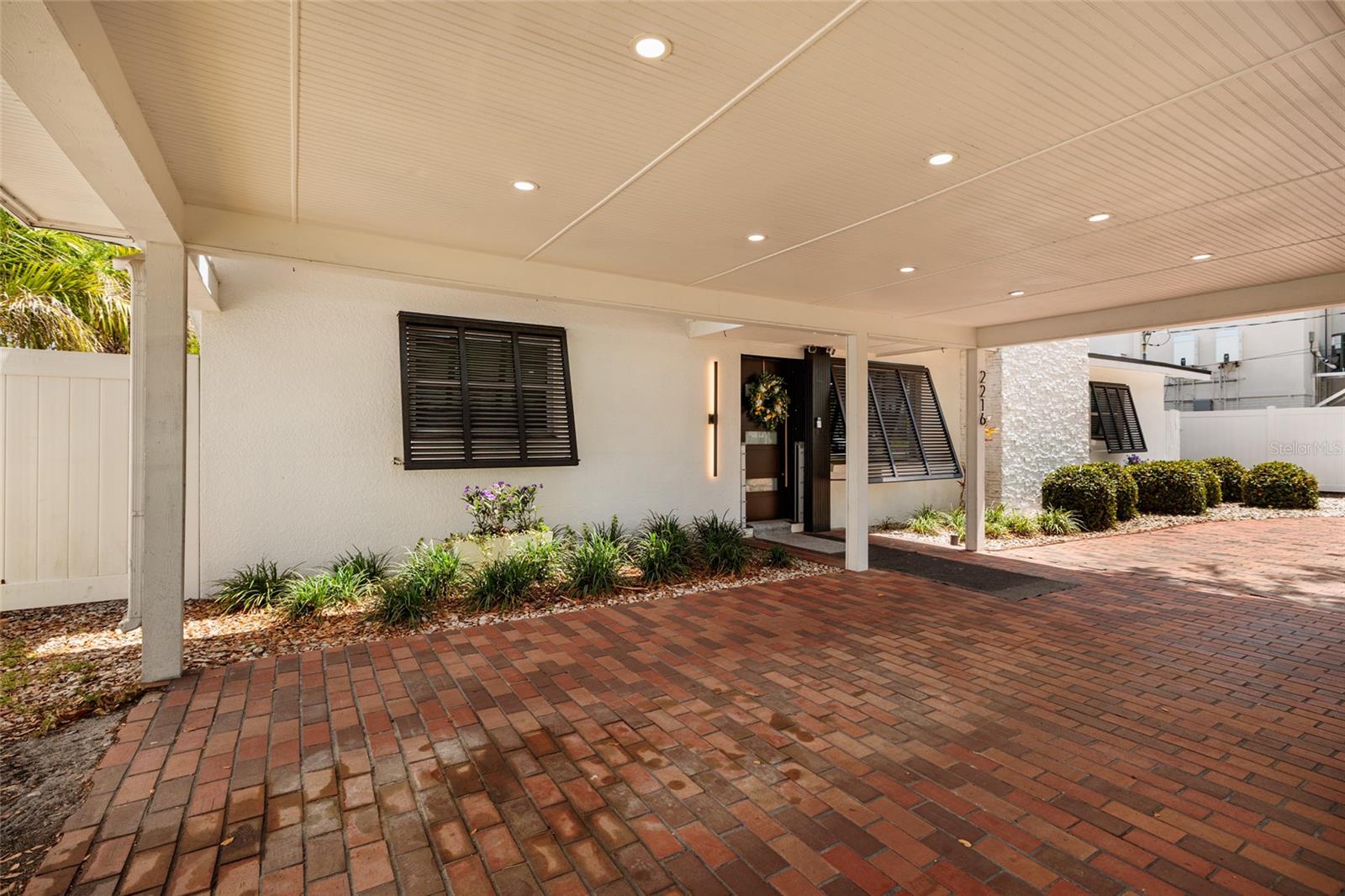 2216 S OCCIDENT ST, TAMPA, FL — photo 4