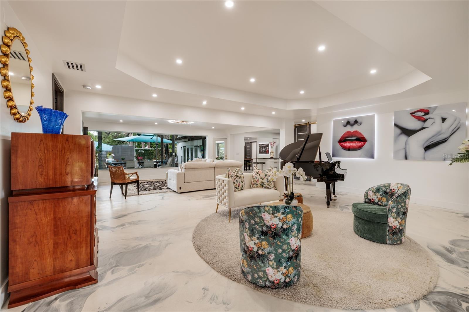 2216 S OCCIDENT ST, TAMPA, FL — photo 8