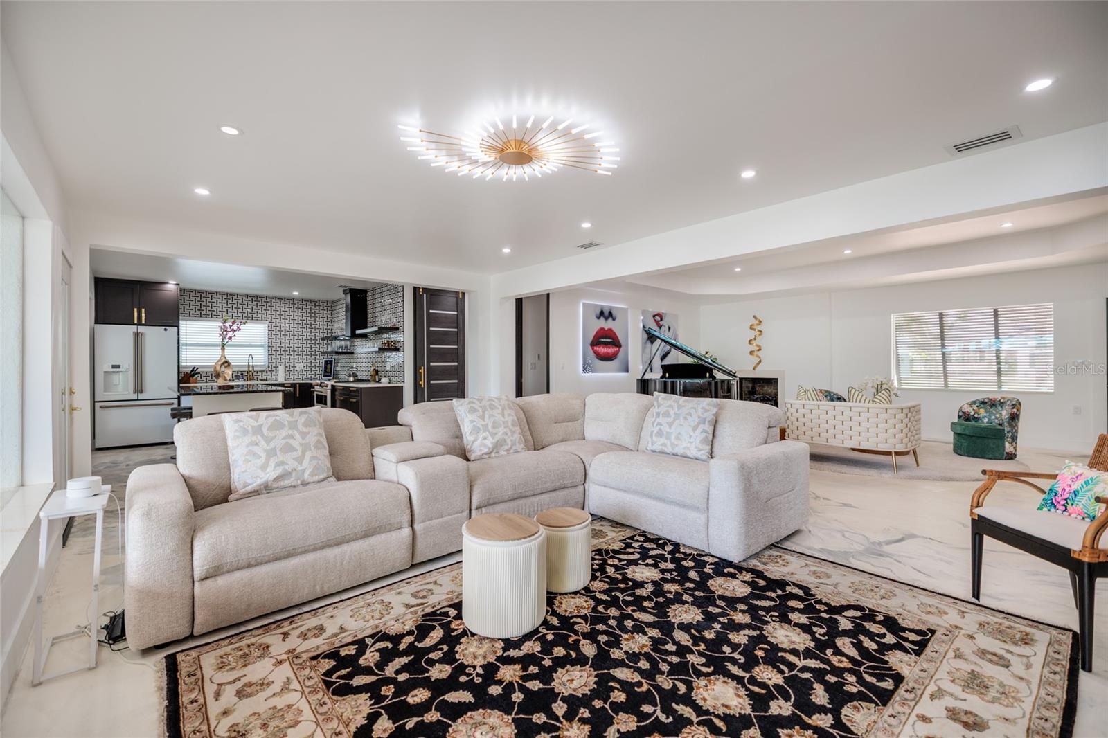 2216 S OCCIDENT ST, TAMPA, FL — photo 14