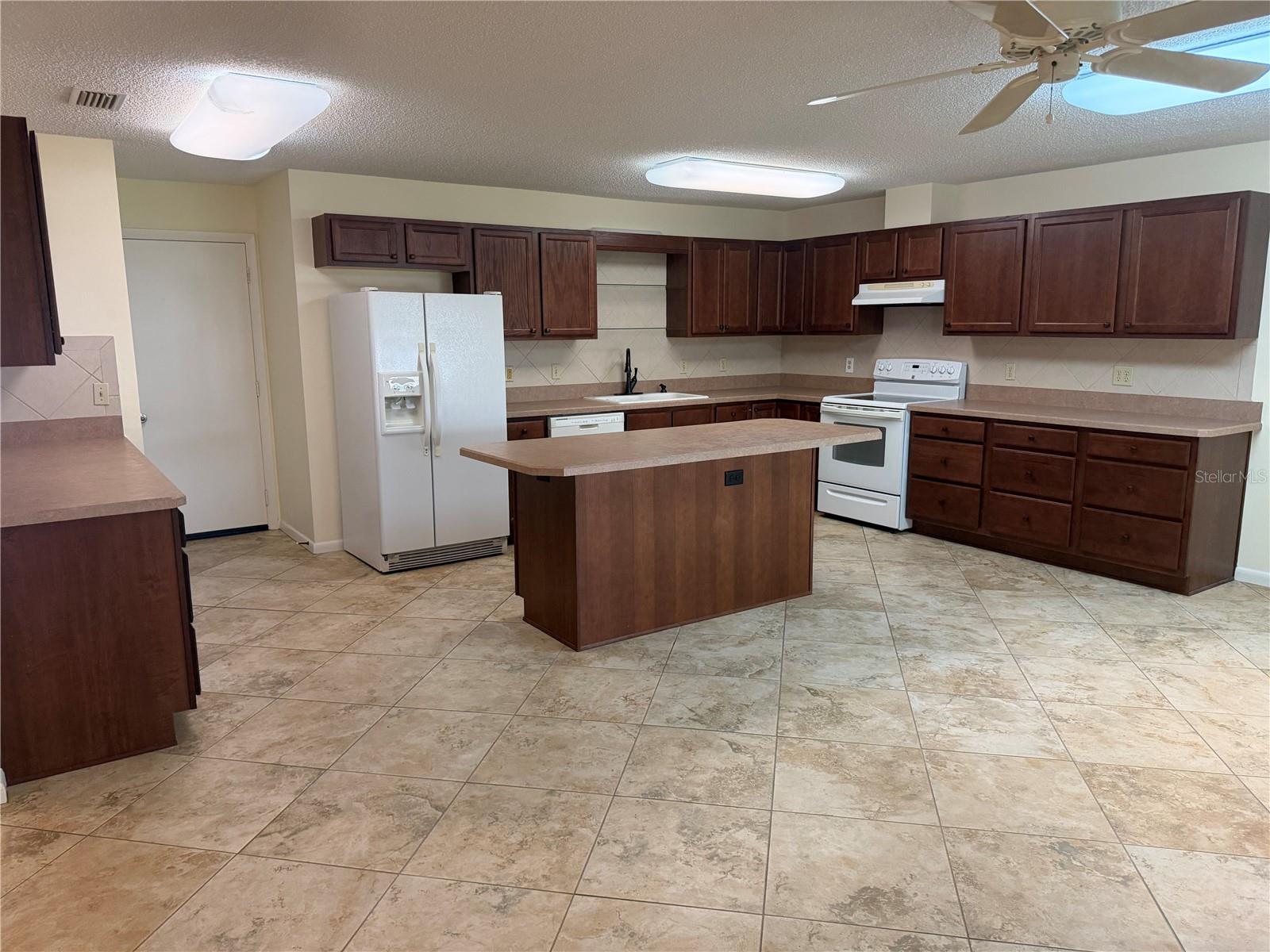 9529 SW 85TH AVE #D, OCALA, FL — photo 7