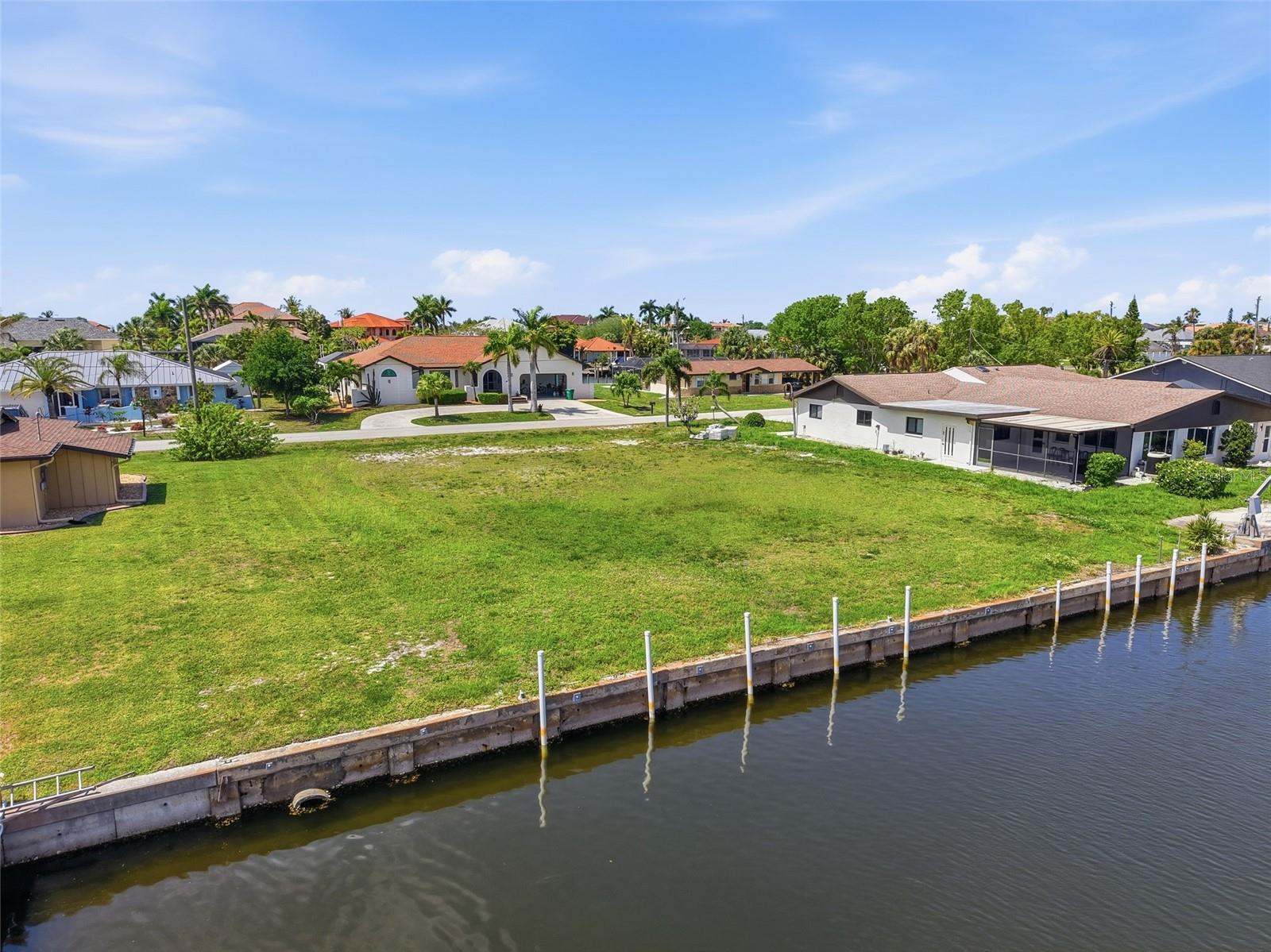 108 SINCLAIR ST SE, PORT CHARLOTTE, FL — photo 8