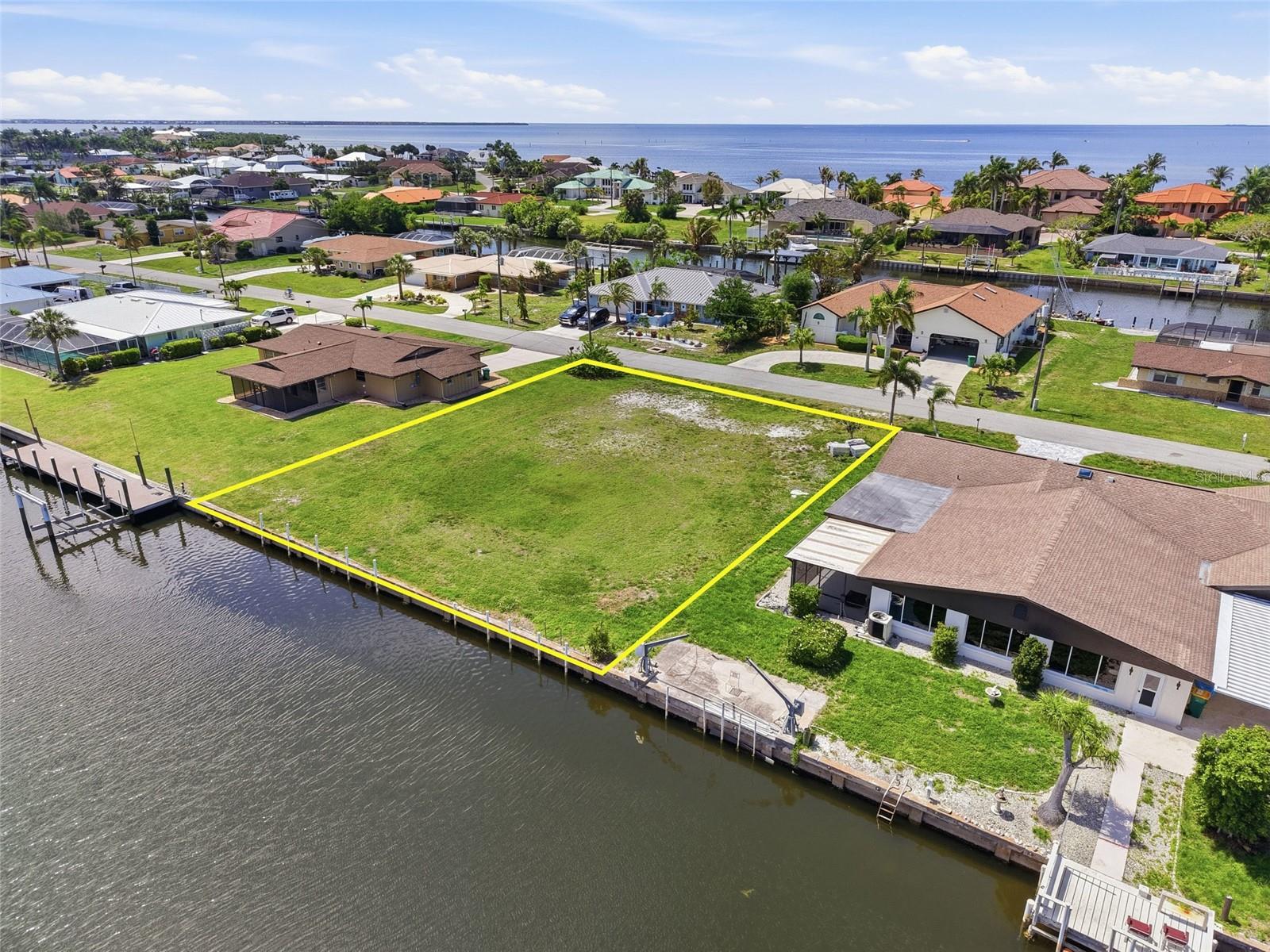 108 SINCLAIR ST SE, PORT CHARLOTTE, FL — photo 9