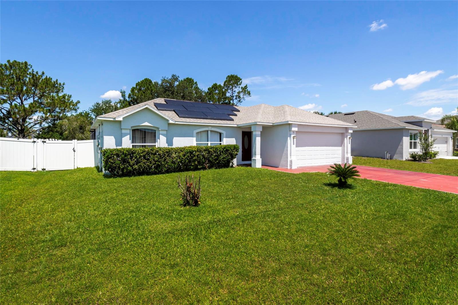 718 TOULON DR, KISSIMMEE, FL — photo 2