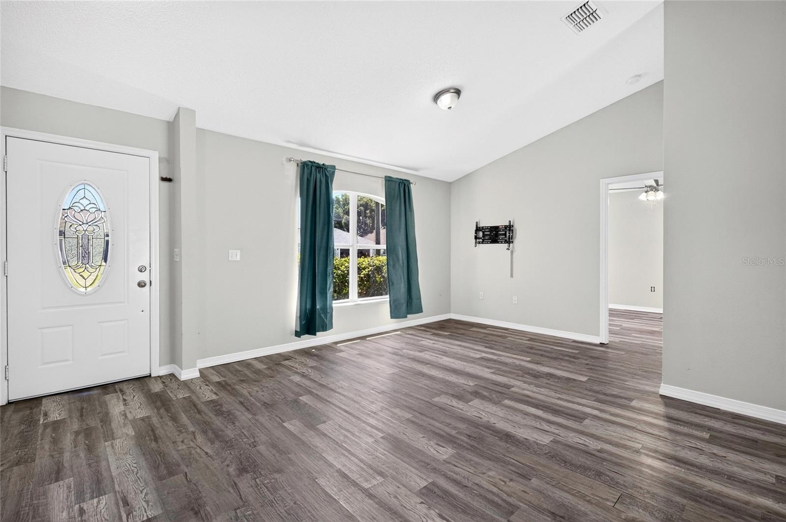 718 TOULON DR, KISSIMMEE, FL — photo 7