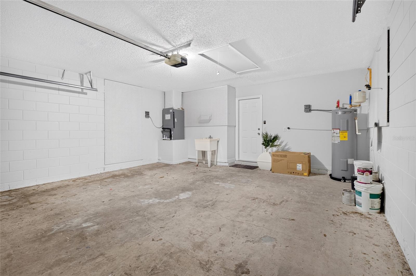 718 TOULON DR, KISSIMMEE, FL — photo 16