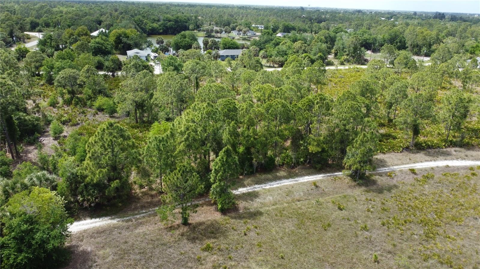 27270 DEL RIO DR, PUNTA GORDA, FL — photo 2
