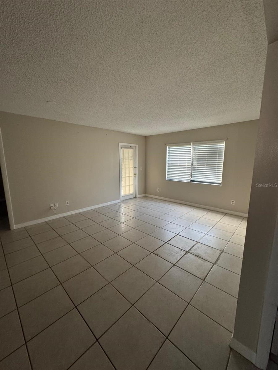 2416 SE GARDEN TER #203, PORT ST LUCIE, FL — photo 5