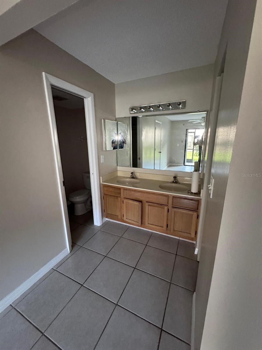2416 SE GARDEN TER #203, PORT ST LUCIE, FL — photo 9