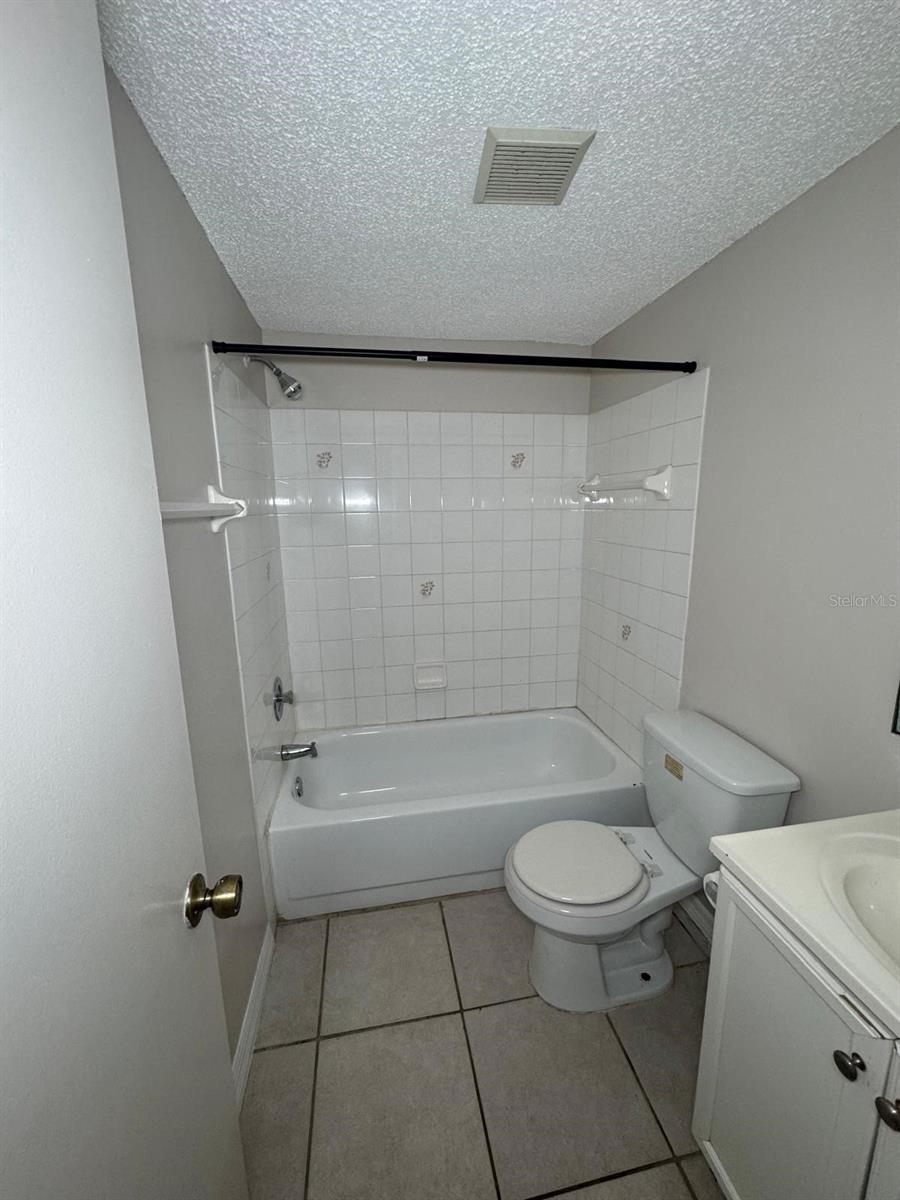 2416 SE GARDEN TER #203, PORT ST LUCIE, FL — photo 15