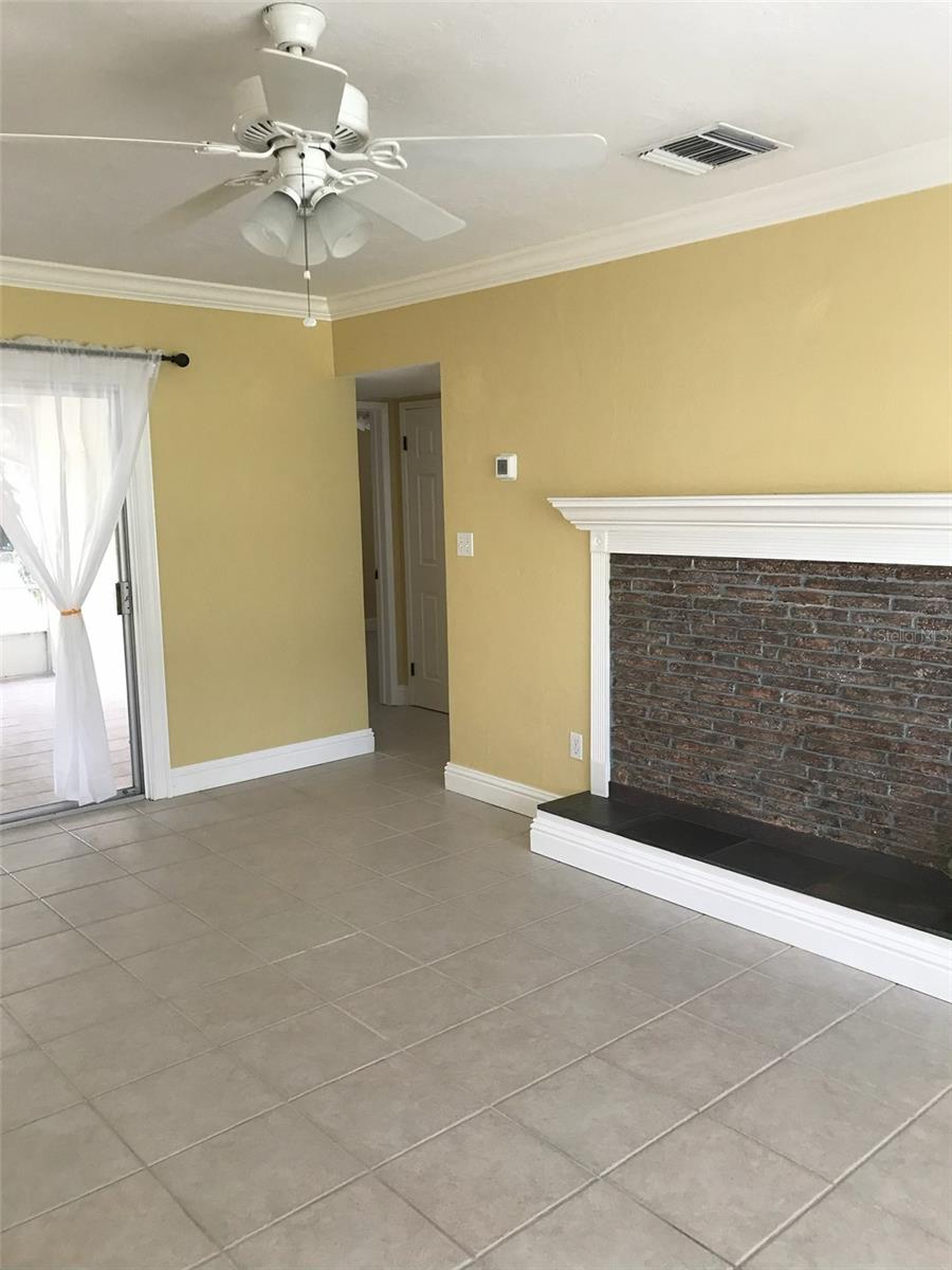 2165 SUNNYSIDE LN, SARASOTA, FL — photo 7