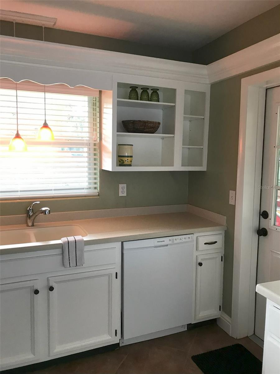 2165 SUNNYSIDE LN, SARASOTA, FL — photo 14
