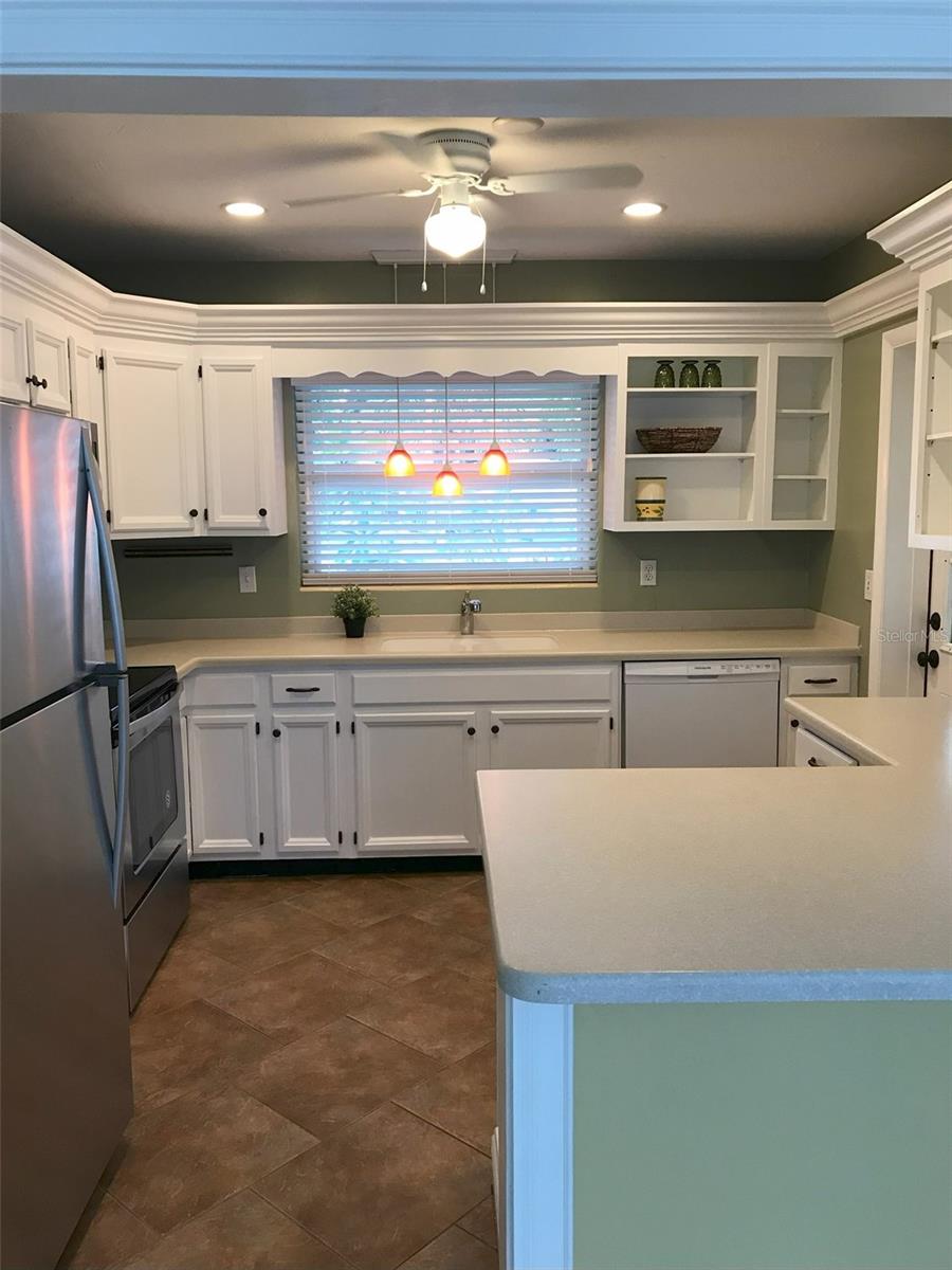 2165 SUNNYSIDE LN, SARASOTA, FL — photo 16