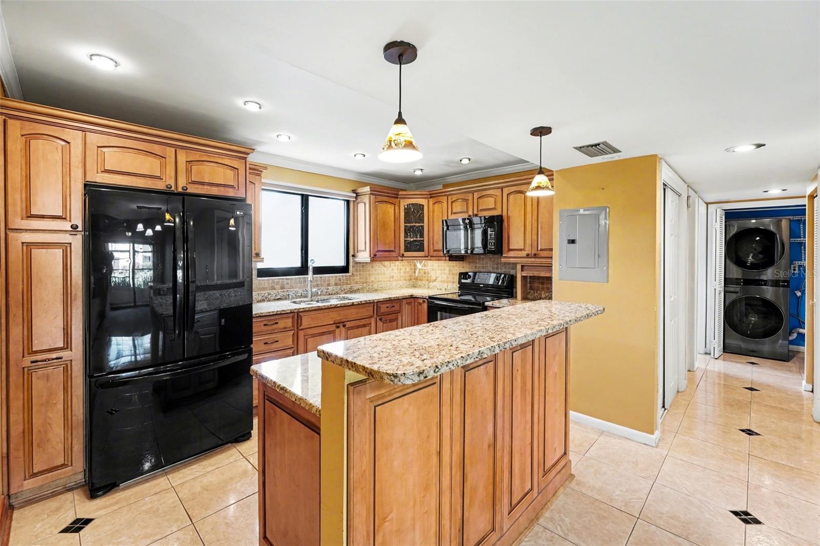 10755 VILLAGE CLUB CIR N #101, ST PETERSBURG, FL — photo 5
