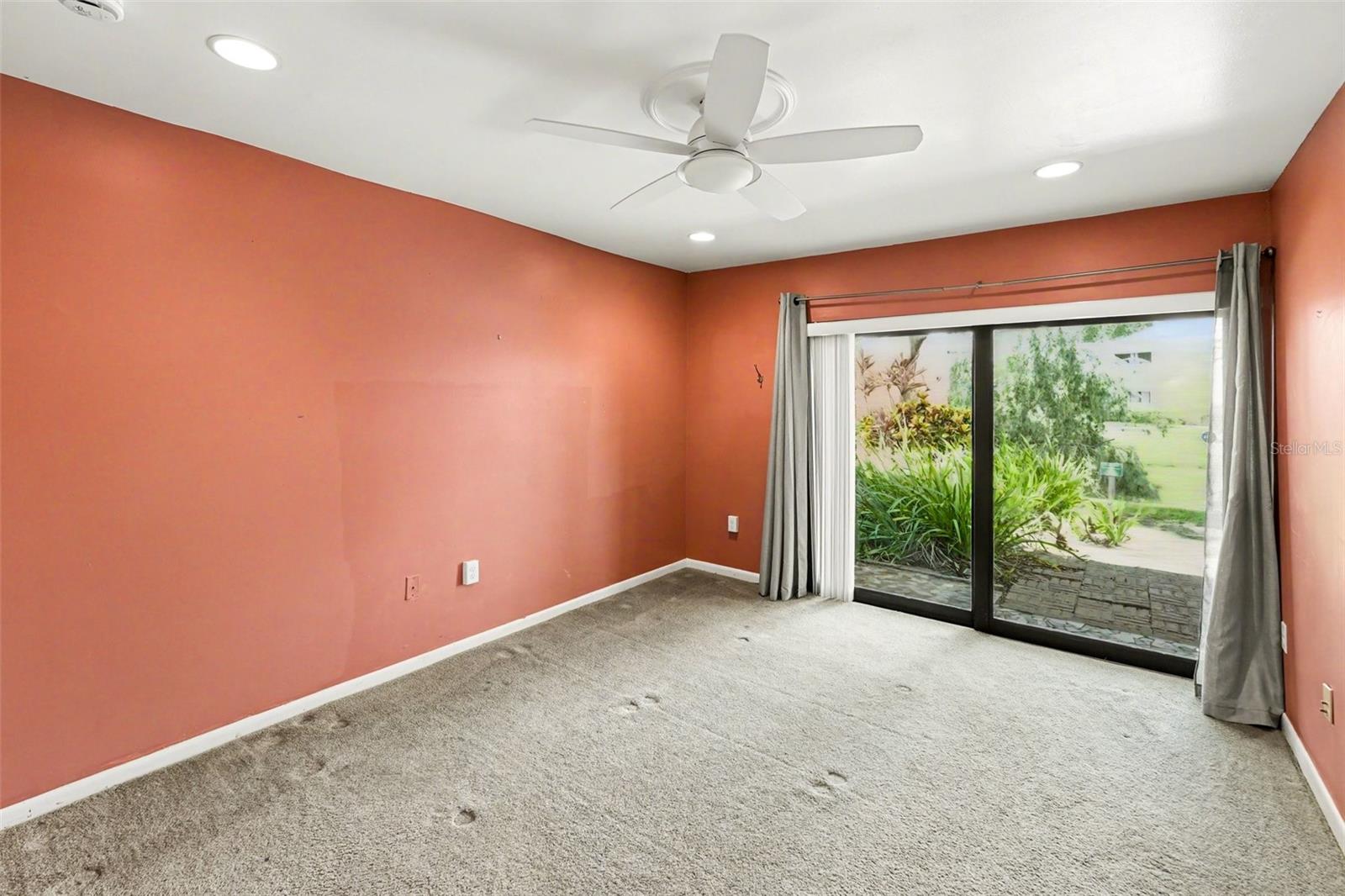 10755 VILLAGE CLUB CIR N #101, ST PETERSBURG, FL — photo 12
