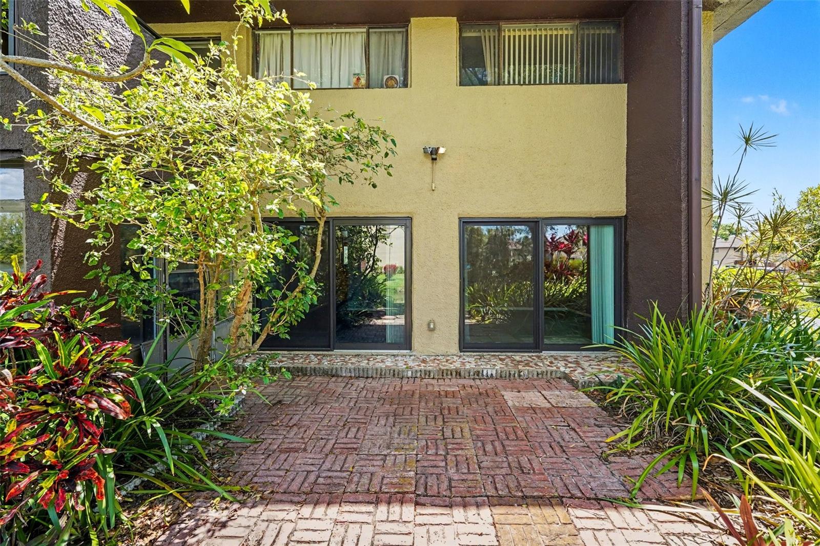 10755 VILLAGE CLUB CIR N #101, ST PETERSBURG, FL — photo 23