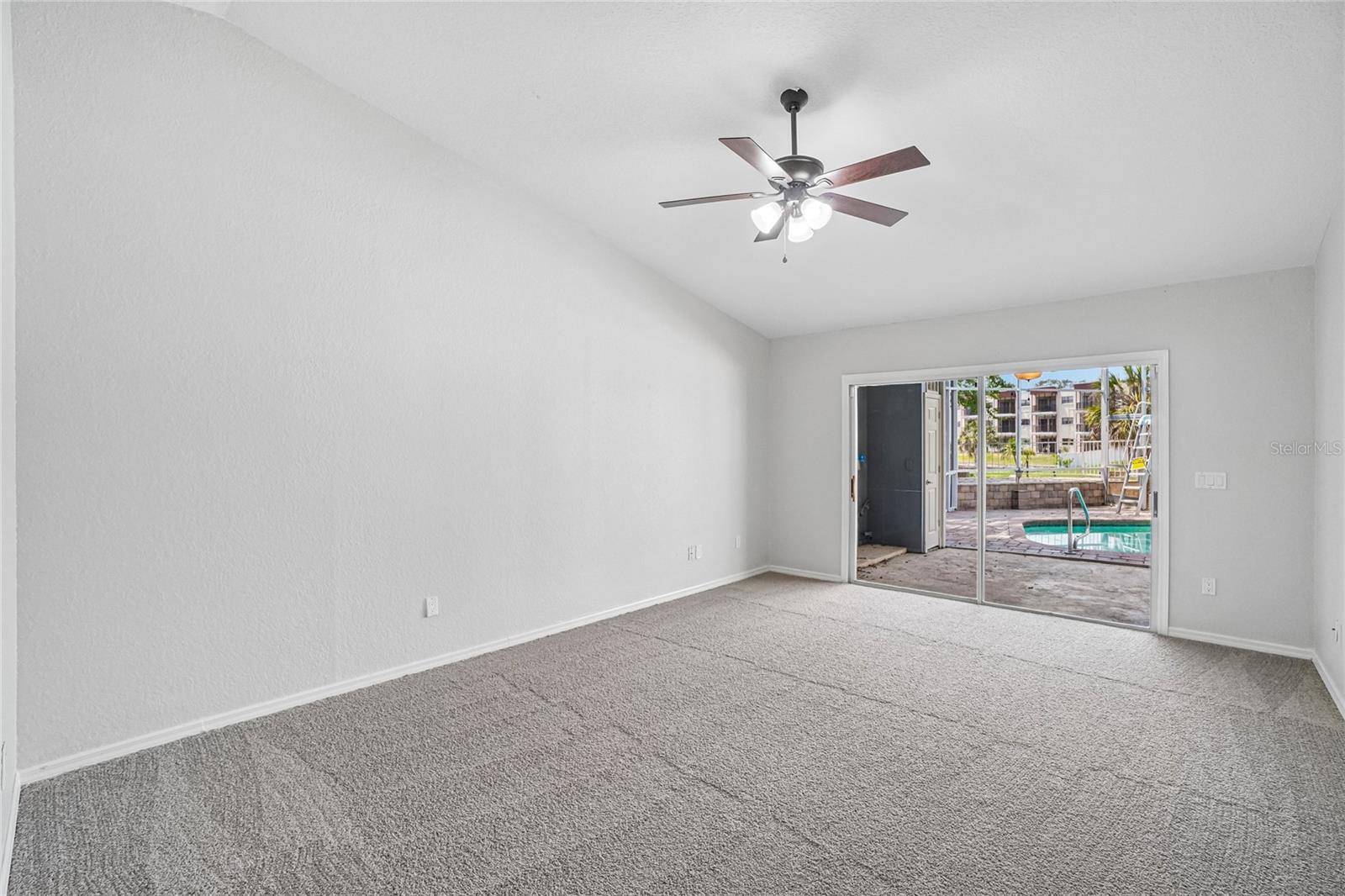 5609 EXECUTIVE DR, NEW PORT RICHEY, FL — photo 14
