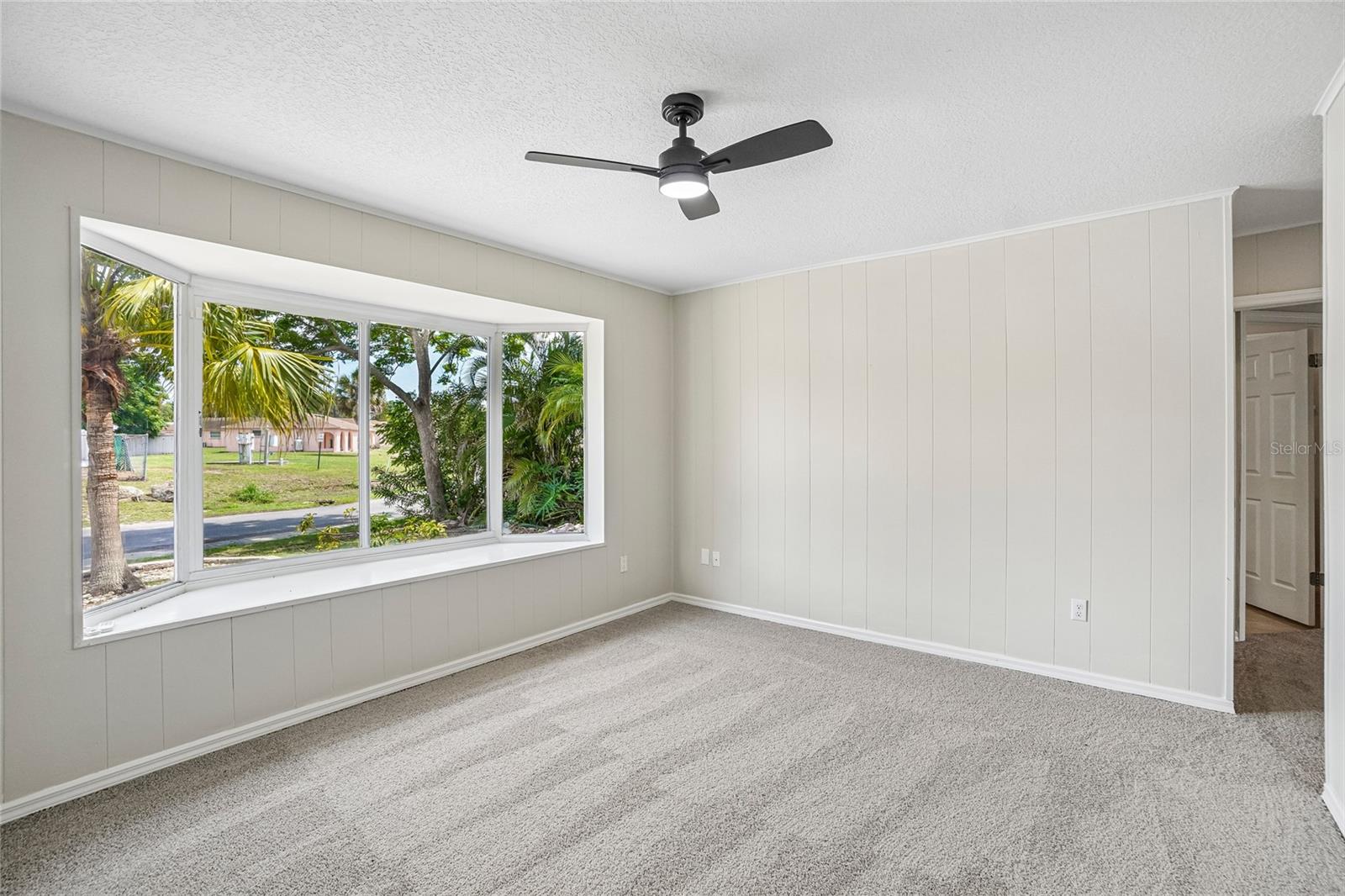 5609 EXECUTIVE DR, NEW PORT RICHEY, FL — photo 33