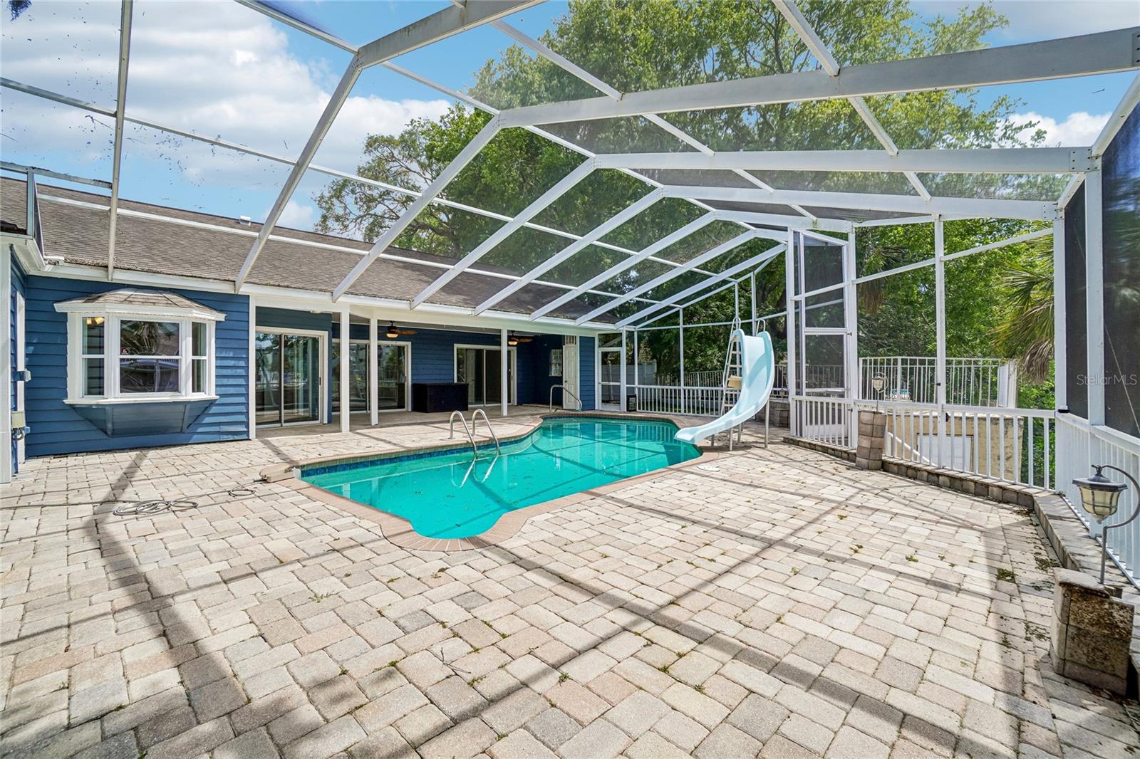 5609 EXECUTIVE DR, NEW PORT RICHEY, FL — photo 39