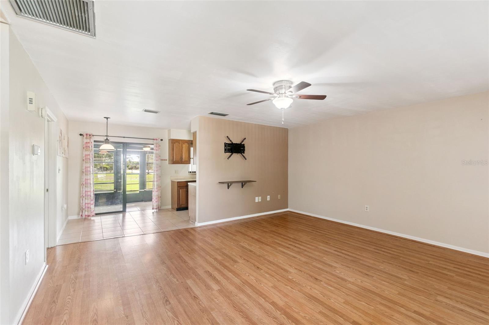12418 ORANGEWOOD CIR, TAVARES, FL — photo 11