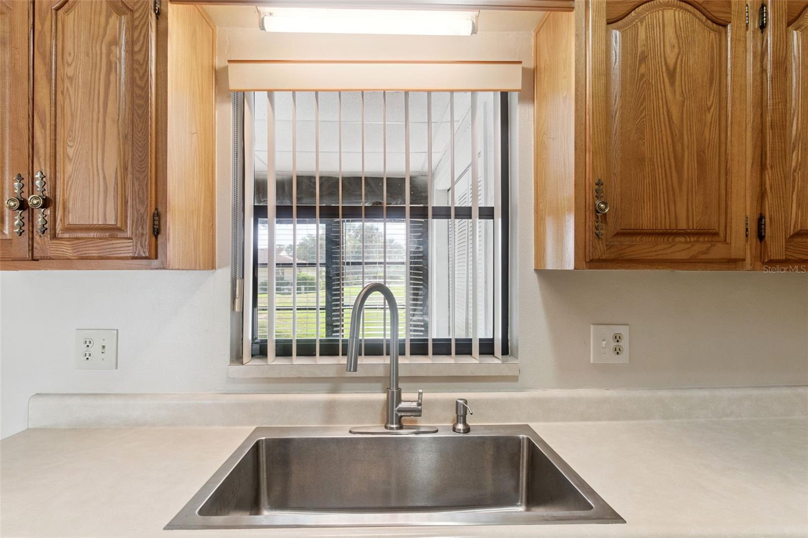 12418 ORANGEWOOD CIR, TAVARES, FL — photo 19