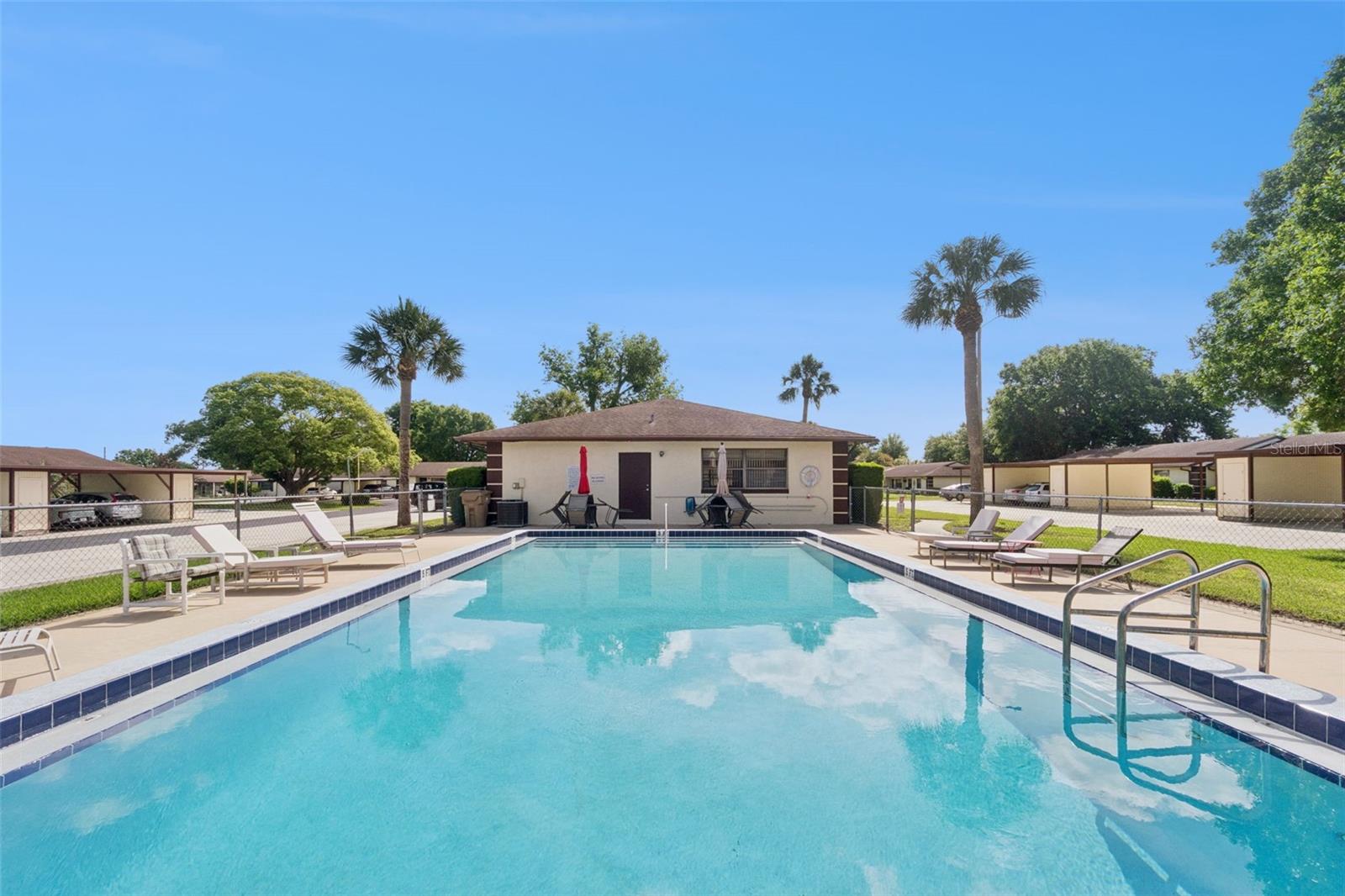 12418 ORANGEWOOD CIR, TAVARES, FL — photo 59