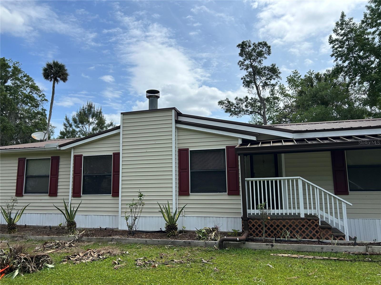 55624 SAM ST, ASTOR, FL