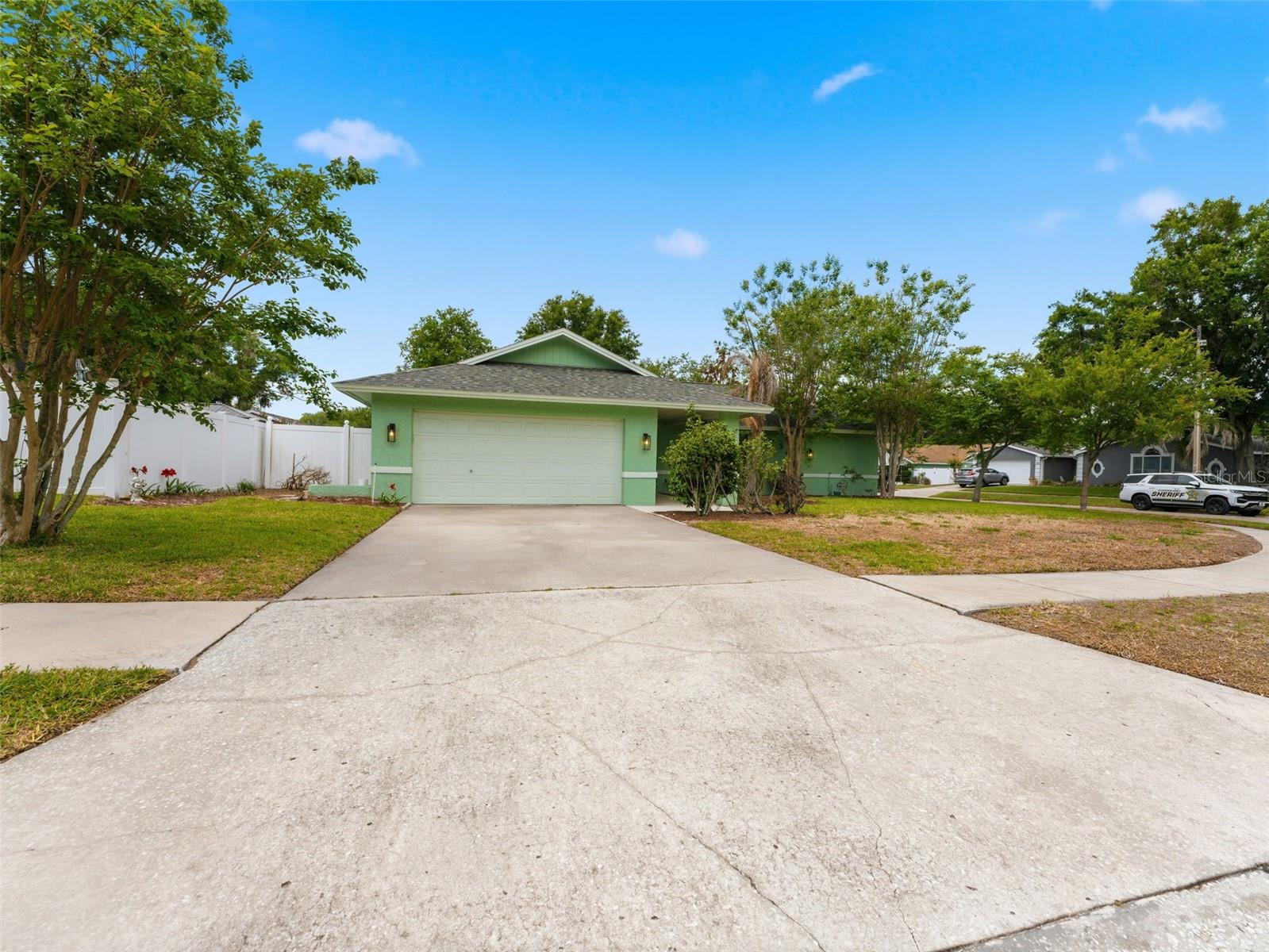 1424 OAKWOOD LN, PLANT CITY, FL — photo 2