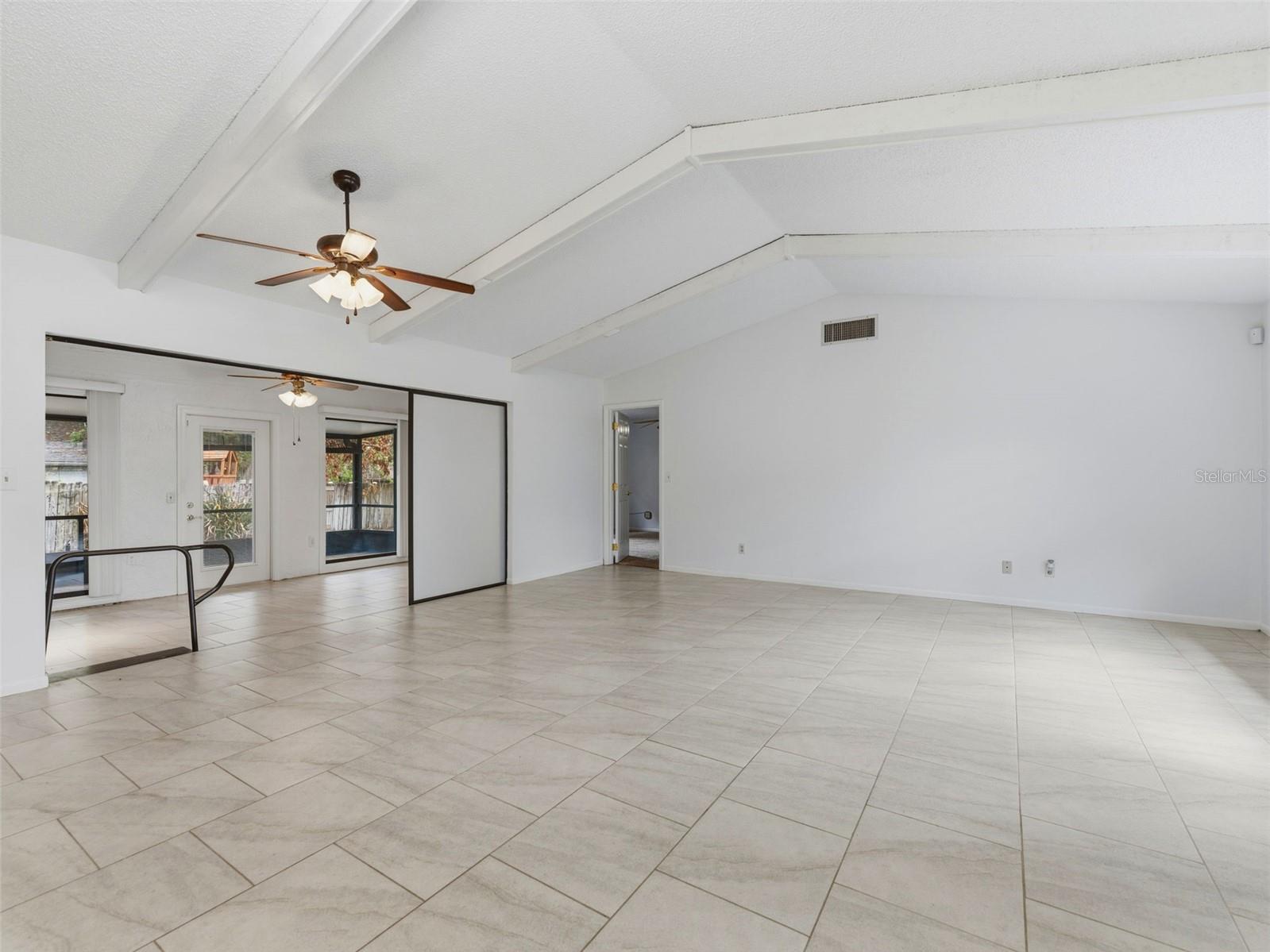1424 OAKWOOD LN, PLANT CITY, FL — photo 5