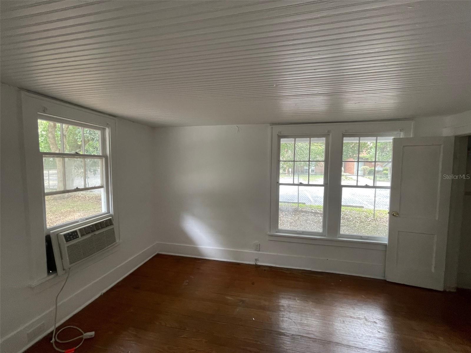 2635 W UNIVERSITY AVE, GAINESVILLE, FL — photo 11