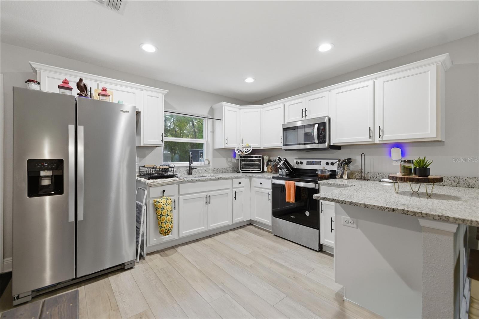 15541 NE 13TH LN, WILLISTON, FL — photo 12