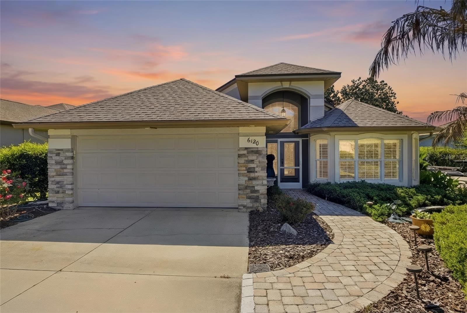 6120 LANDINGS BLVD, LADY LAKE, FL