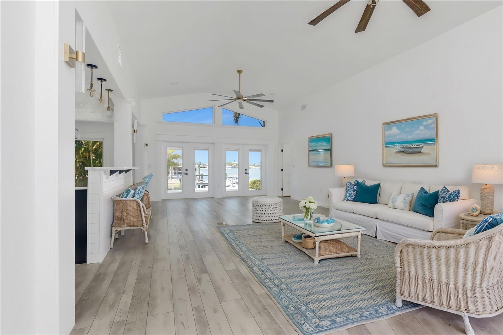 308 173RD AVE E, NORTH REDINGTON BEACH, FL — photo 8