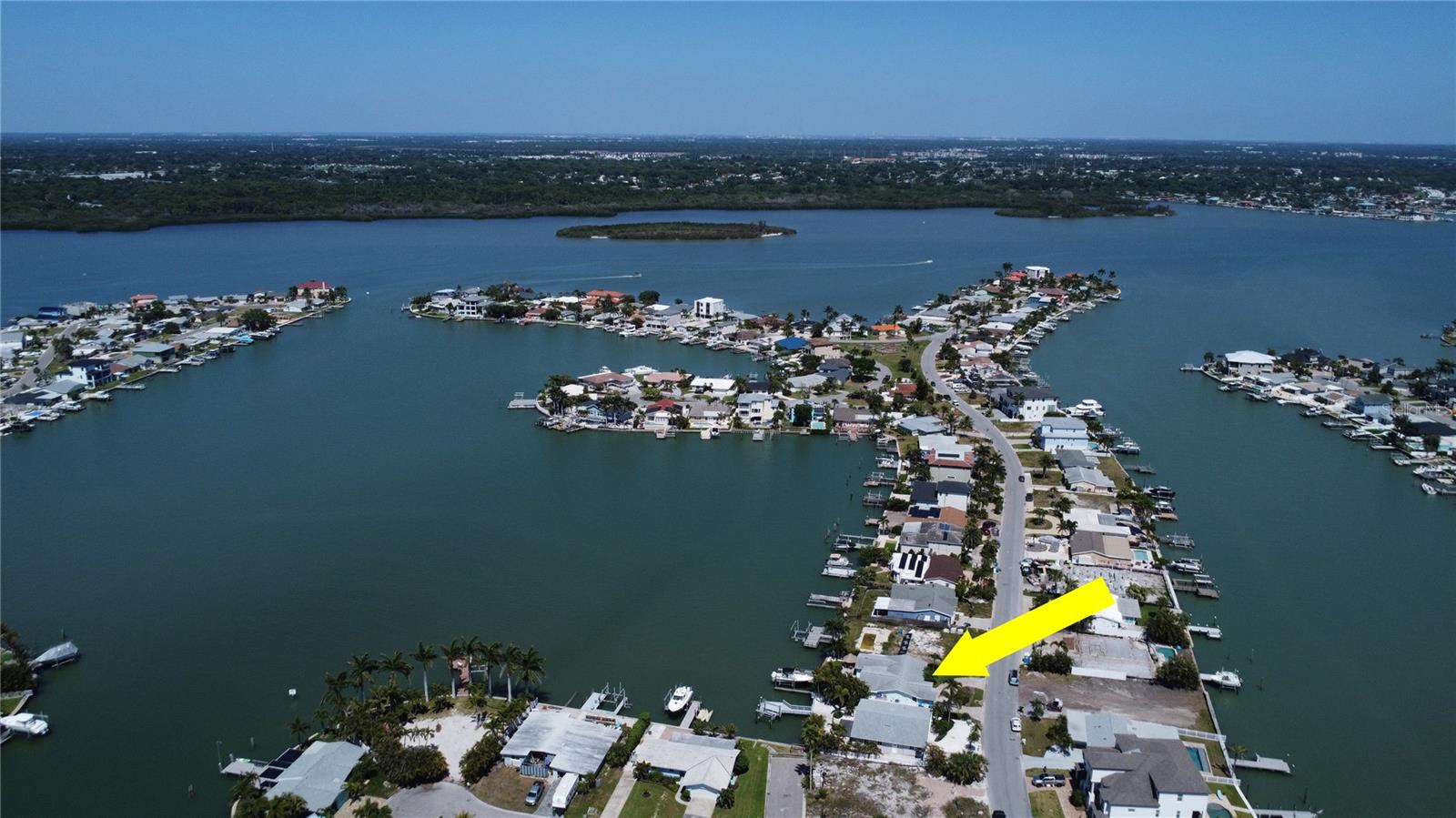 308 173RD AVE E, NORTH REDINGTON BEACH, FL — photo 46
