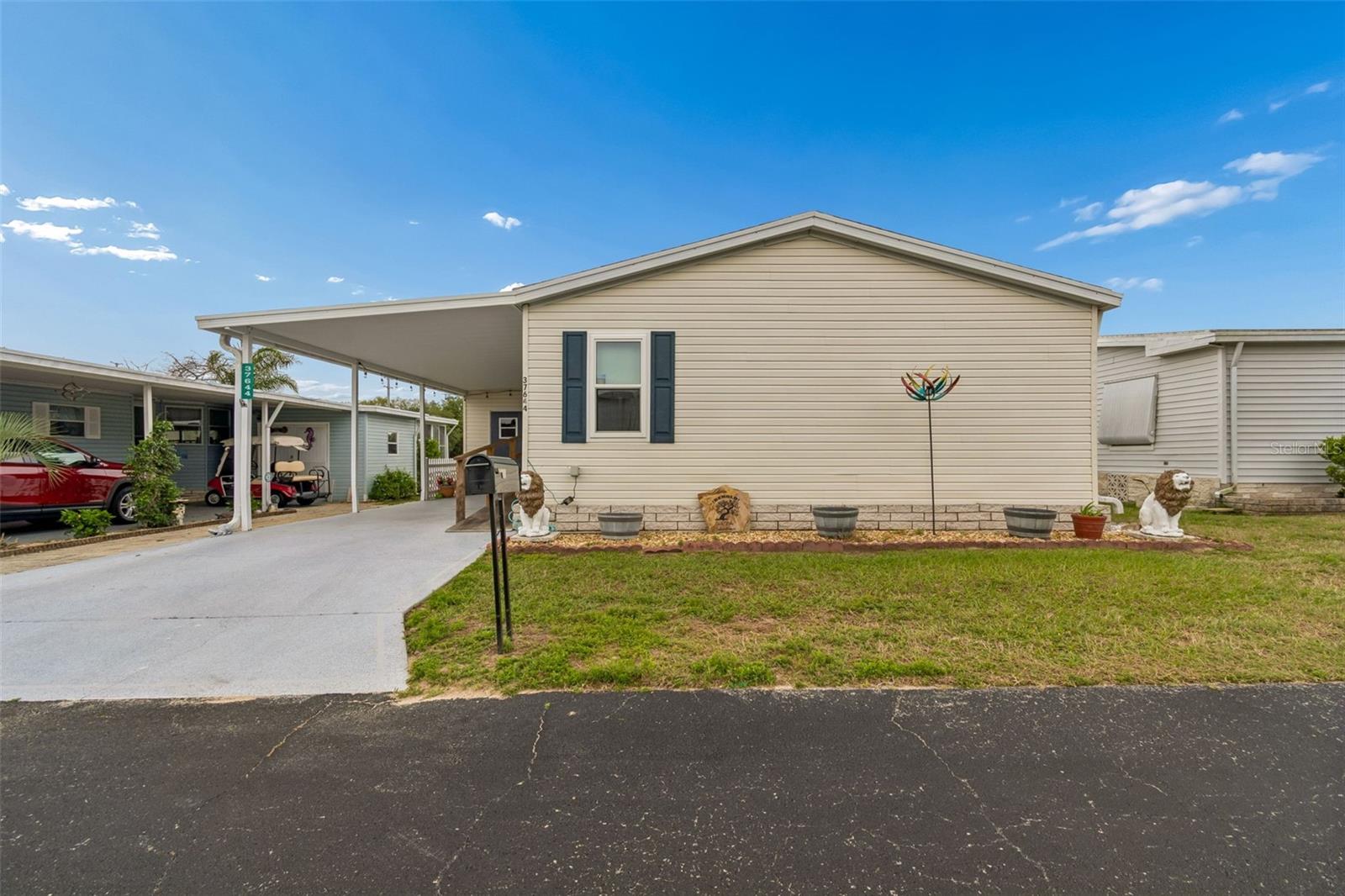 37644 PINATA AVE, ZEPHYRHILLS, FL — photo 3