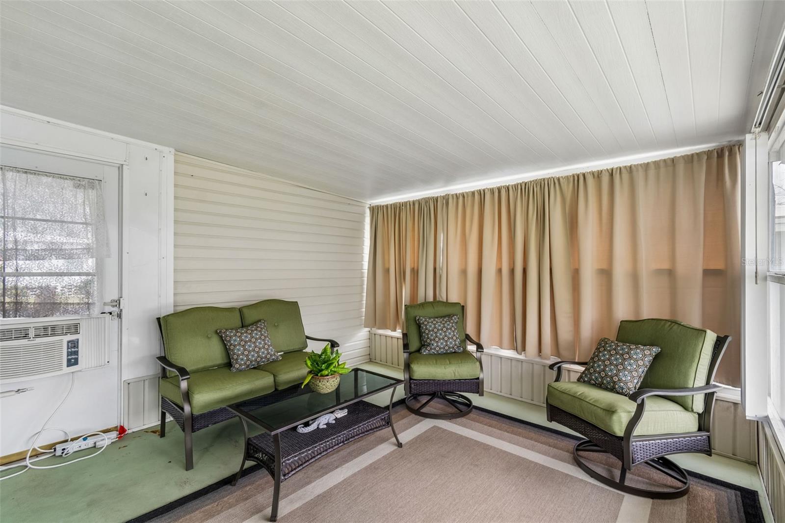 37644 PINATA AVE, ZEPHYRHILLS, FL — photo 41
