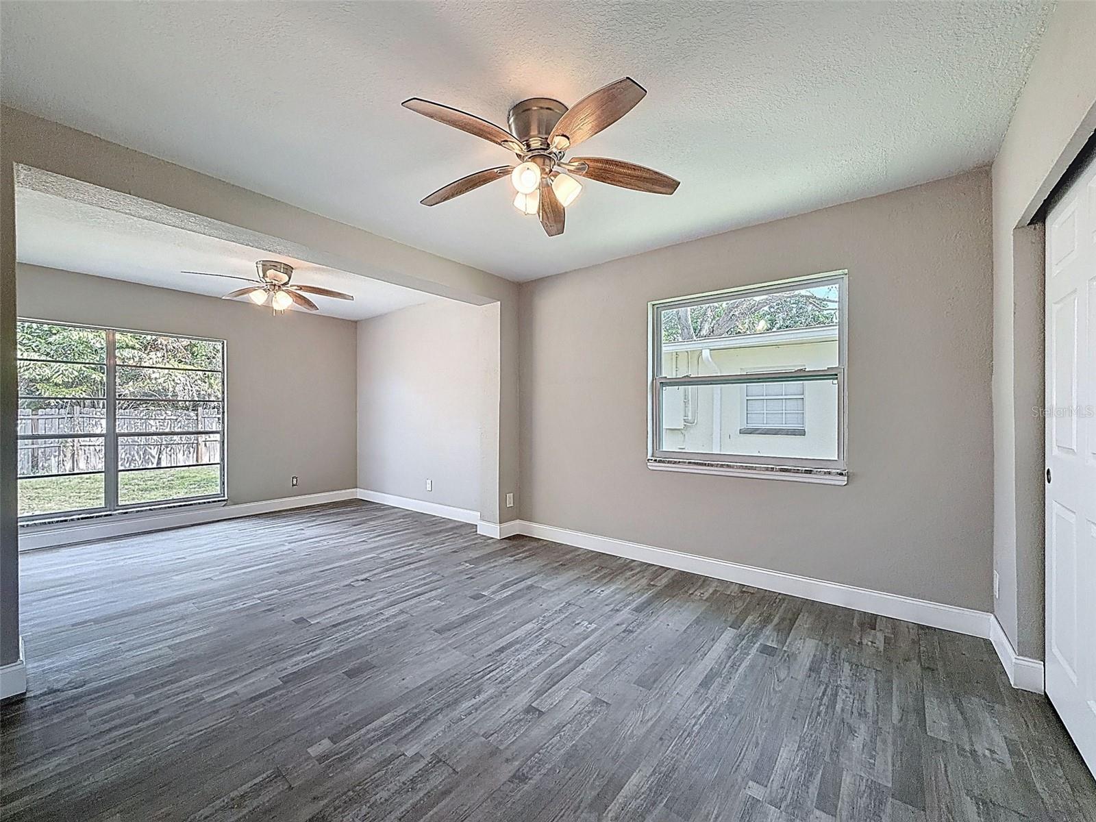 4221 SHORE ACRES BLVD NE, ST PETERSBURG, FL — photo 26