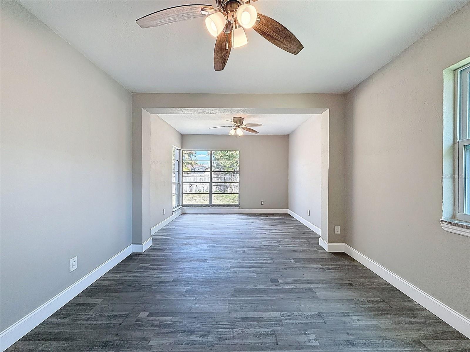 4221 SHORE ACRES BLVD NE, ST PETERSBURG, FL — photo 27